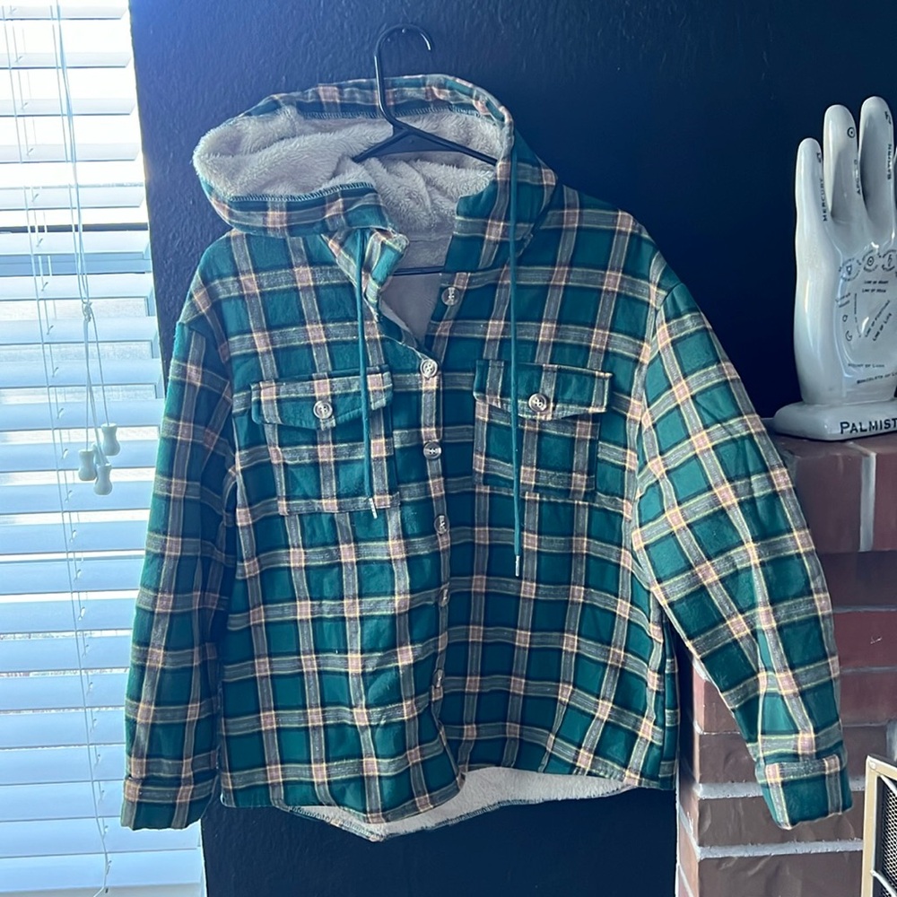 NEVER WORN • Sherpa Flannel Hoodie
